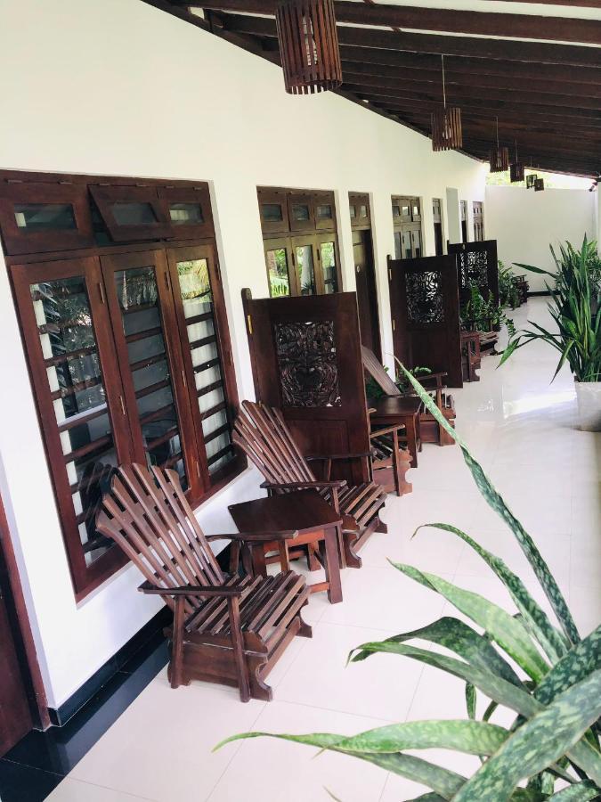 Tinara River Inn, Weligama Exterior foto