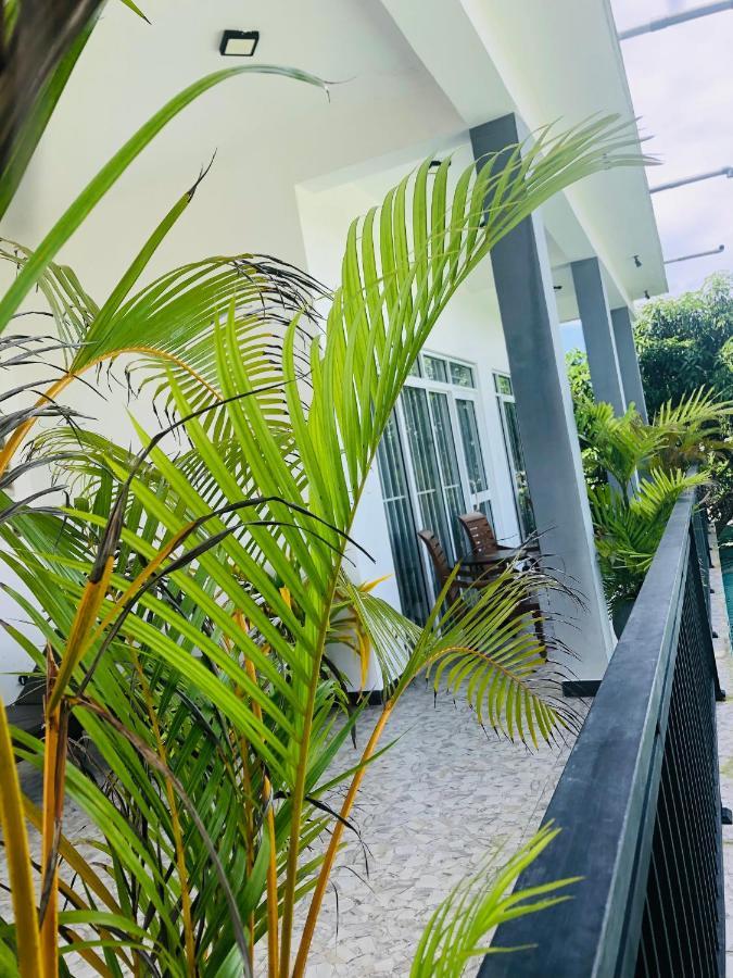 Tinara River Inn, Weligama Exterior foto