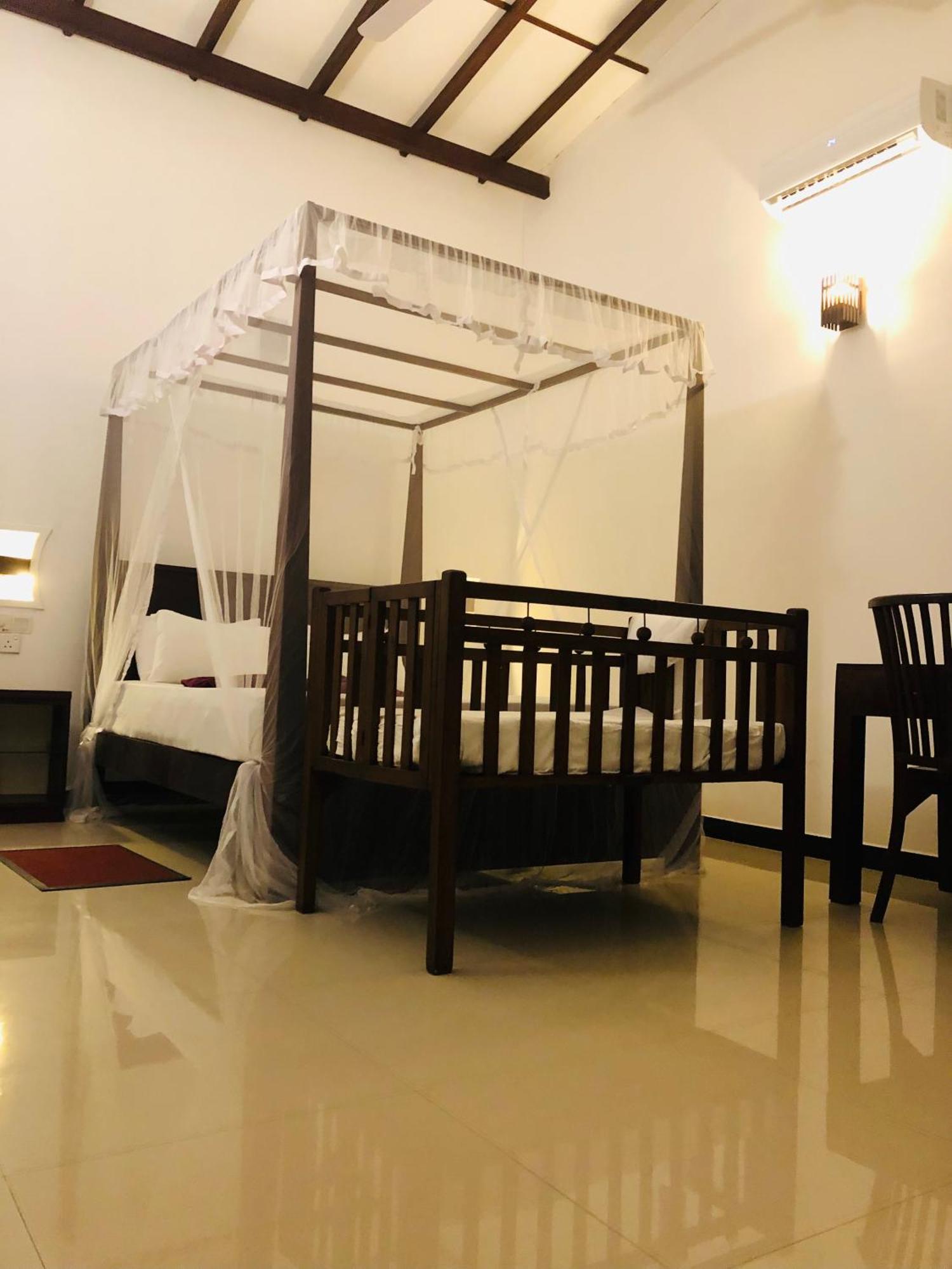 Tinara River Inn, Weligama Exterior foto